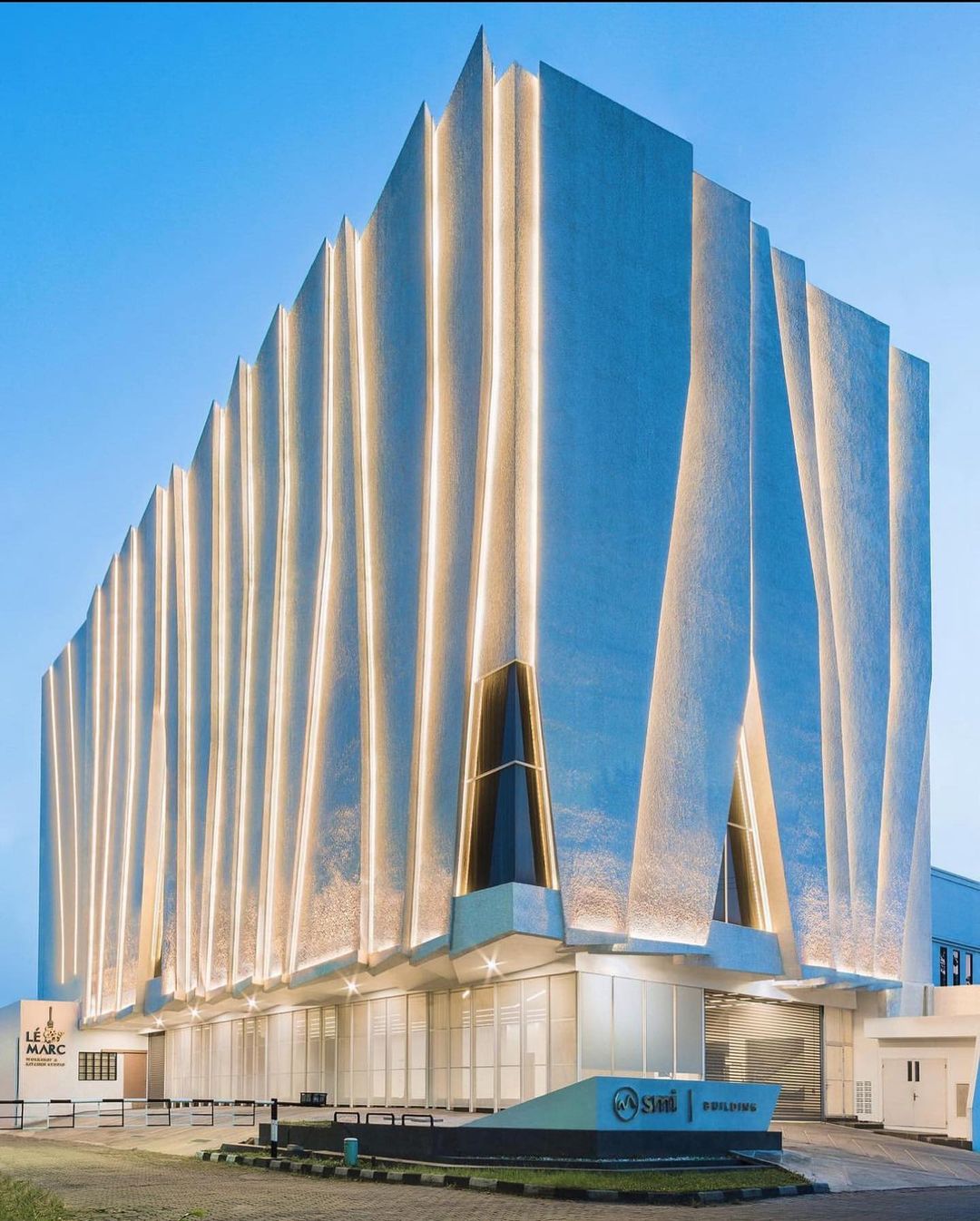 smi building